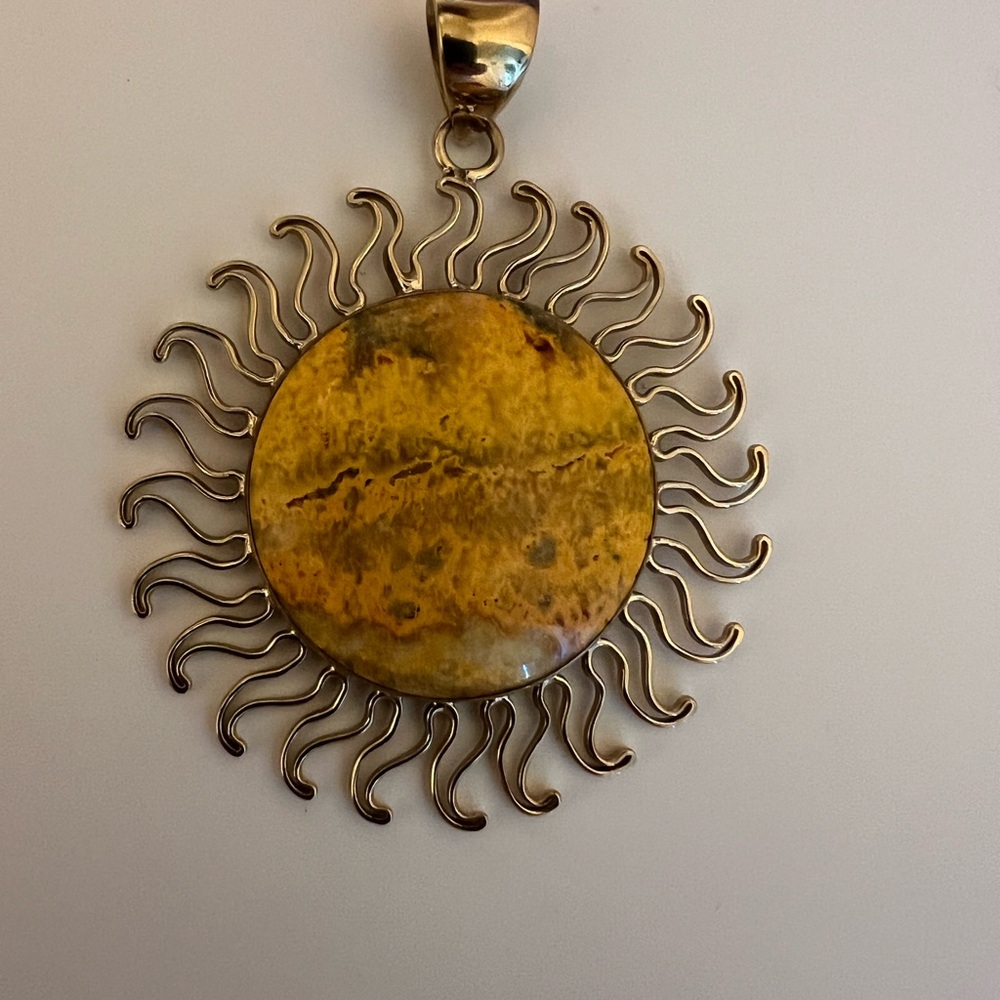 NEW Charles Albert Genuine Bumblebee Jasper Stone Framed By A Sunburst Design
